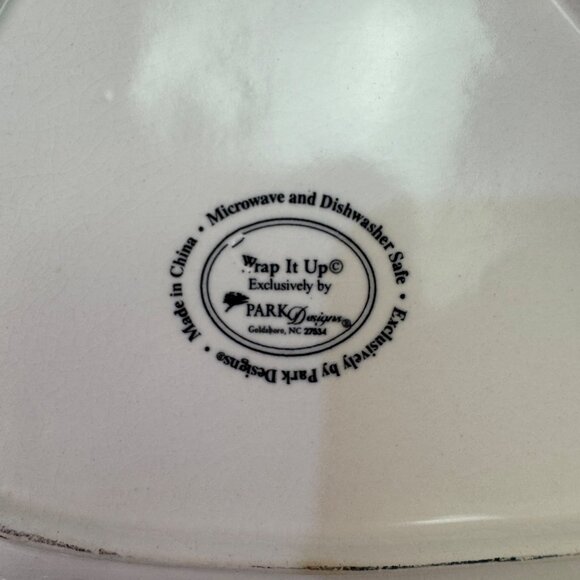 Park Designs Wrap It Up Santa Hat Chip & Dip Platter Red Green & White Ceramic - Picture 4 of 6